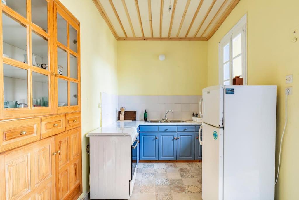 Traditional House At Koroni Near Beach Экстерьер фото