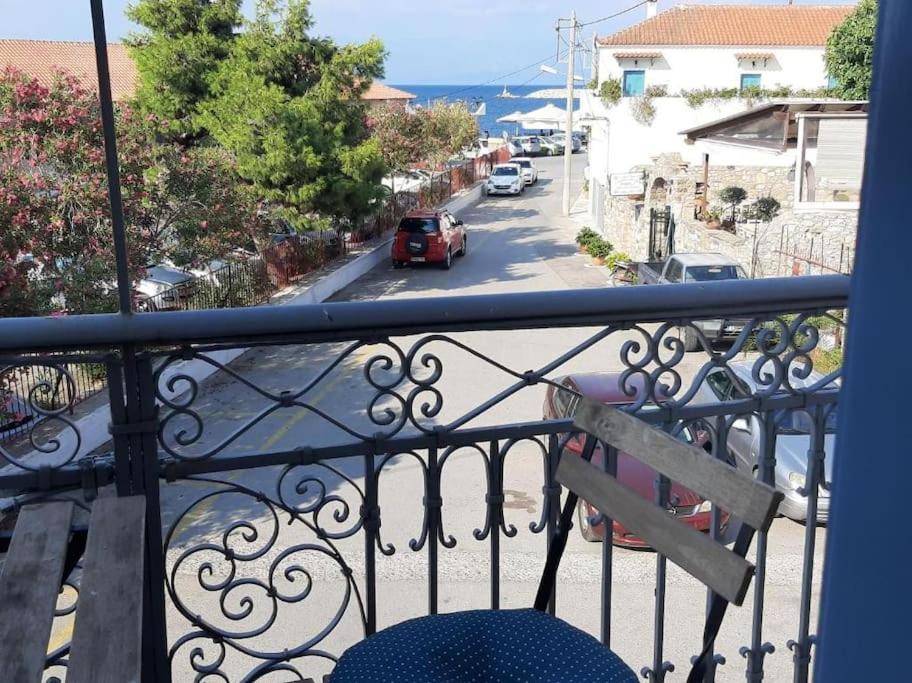 Traditional House At Koroni Near Beach Экстерьер фото